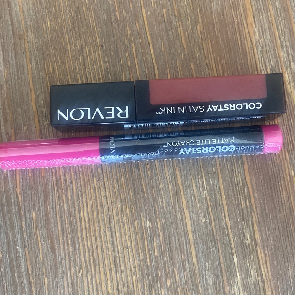 Revlon colorstay matte lite Crayon and satin ink lip color
